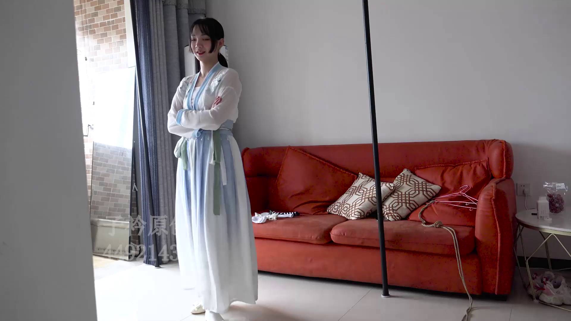 子衿原创 琳琳汉服驷马紧缚 TK挠痒挠脚心折磨