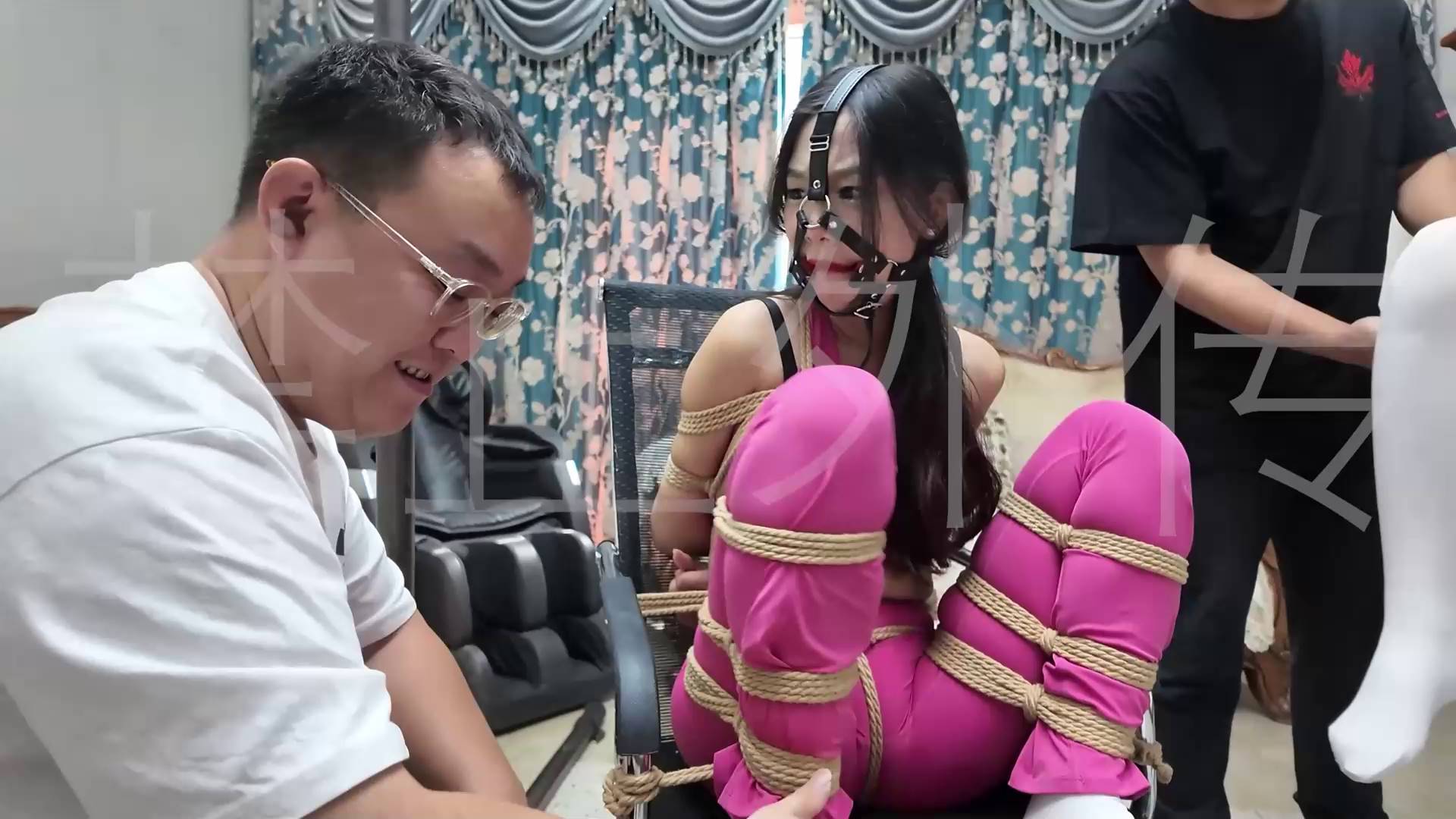 枫叶原创 魅影危机：艳缚行动（第3集）米粒奉命上门交易 却不料被雷姐手下黑吃黑